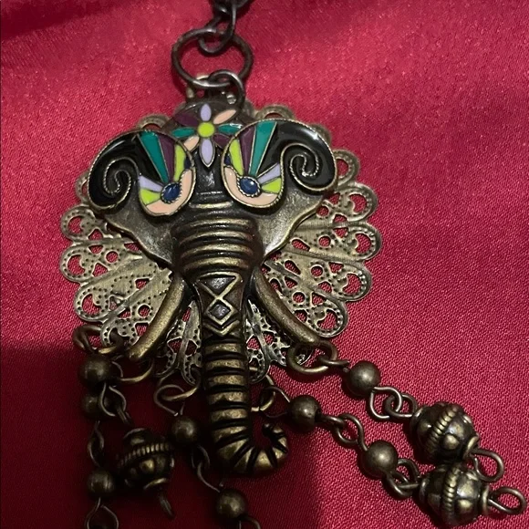 Fashion Jewelry Black and Gold Elephant Necklace - Picture 3 of 6
